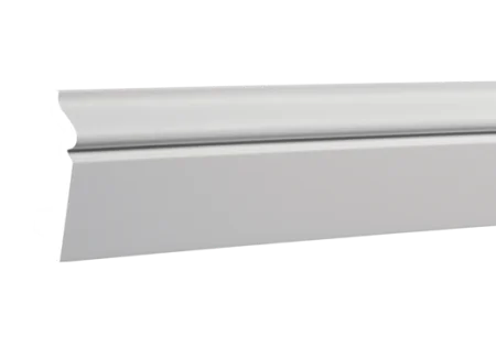 Плинтус Европласт 1.53.107 (80х22х2000 мм) в Санкт-Петербурге