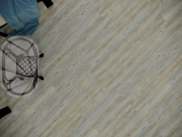 Кварц-виниловая плитка FineFloor Strong Дуб Адастра FF-1257 в Санкт-Петербурге