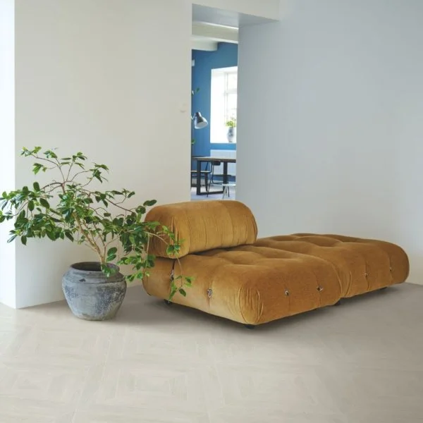 Ламинат Pergo Chevron 12 Pro Дуб Морозный Патинированный L1254-04157 в Санкт-Петербурге