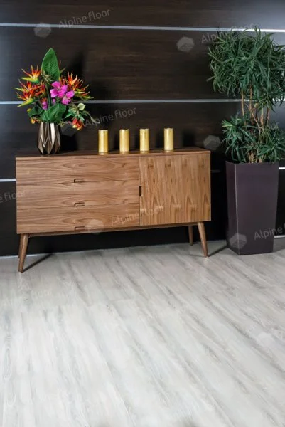 Кварц-виниловая плитка Alpine Floor Easy Line Дуб Снежный ЕСО 3-14 3 мм. 43 класс в Санкт-Петербурге