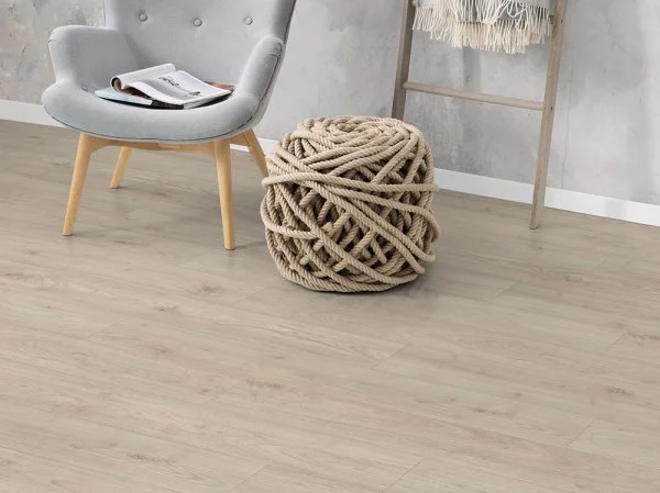 Ламинат Egger PRO 8/33 4V Вуд Ашкрофт EPL039 в Санкт-Петербурге