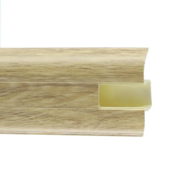 Пластиковый плинтус Royce №819 Дуб Летний (58х22х2200мм) в Санкт-Петербурге