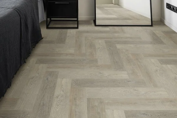 Виниловый пол Floor Factor Herringbone Graphite Oak в Санкт-Петербурге