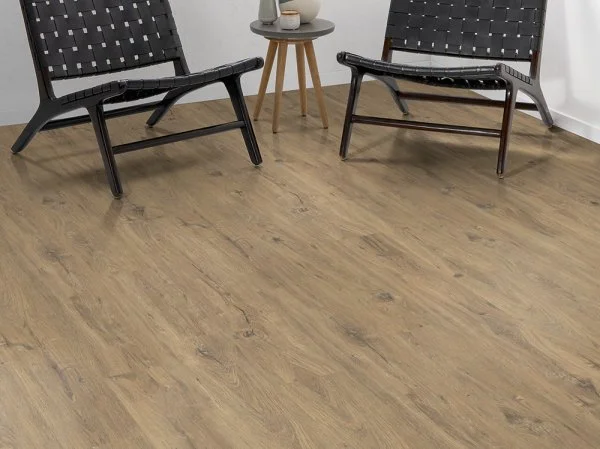 Ламинат Egger PRO 8/33 Дуб Ла-Манча EPL018 в Санкт-Петербурге