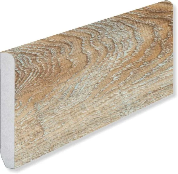 Кварцевый плинтус Fargo 366-2B Дуб Карамельный градиент 80х11х2200 мм в Санкт-Петербурге