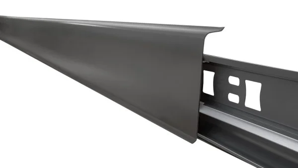 Плинтус пластиковый Arbiton INDO70 220 Чёрный матовый 2.5 м в Санкт-Петербурге