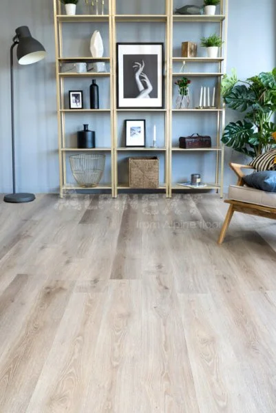 Кварц-виниловая плитка Alpine Floor Ultra Клен Насыщенный ЕСО 5-20 2 мм. 34 класс в Санкт-Петербурге