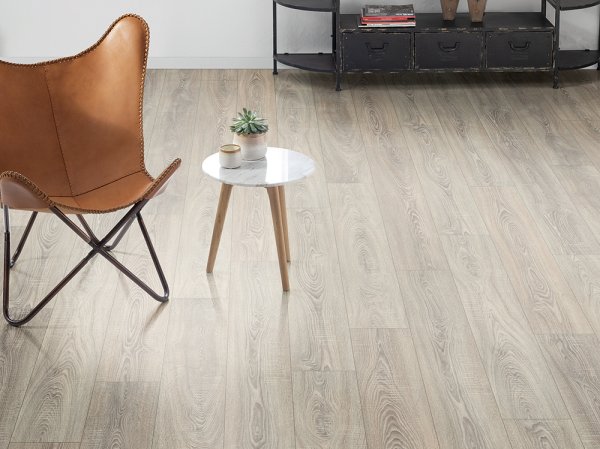 Ламинат Egger PRO 8/33 4V Дуб Бардолино серый EPL036 в #REGION_NAME_DECLINE_PP#